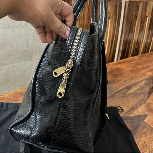 DKNY Pebbled Genuine Leather Bag - Picture 13 of 15